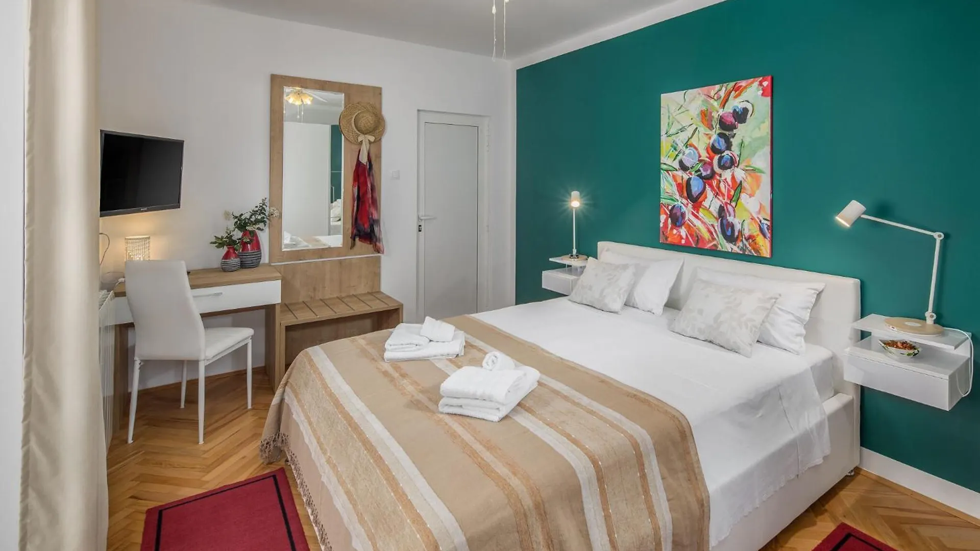 Apartments Katana Porec 0*,