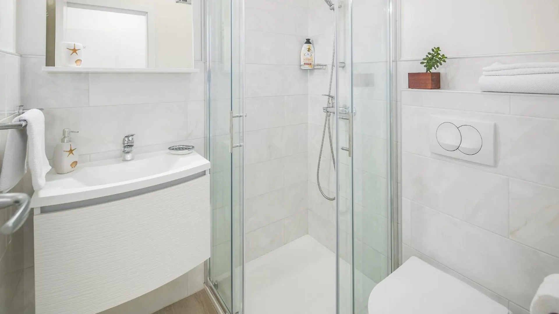 Apartments Katana Porec 0*,  Croatia